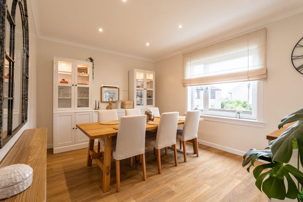 Apartment in Edinburgh, Carrick Knowe, Corstorphine - More