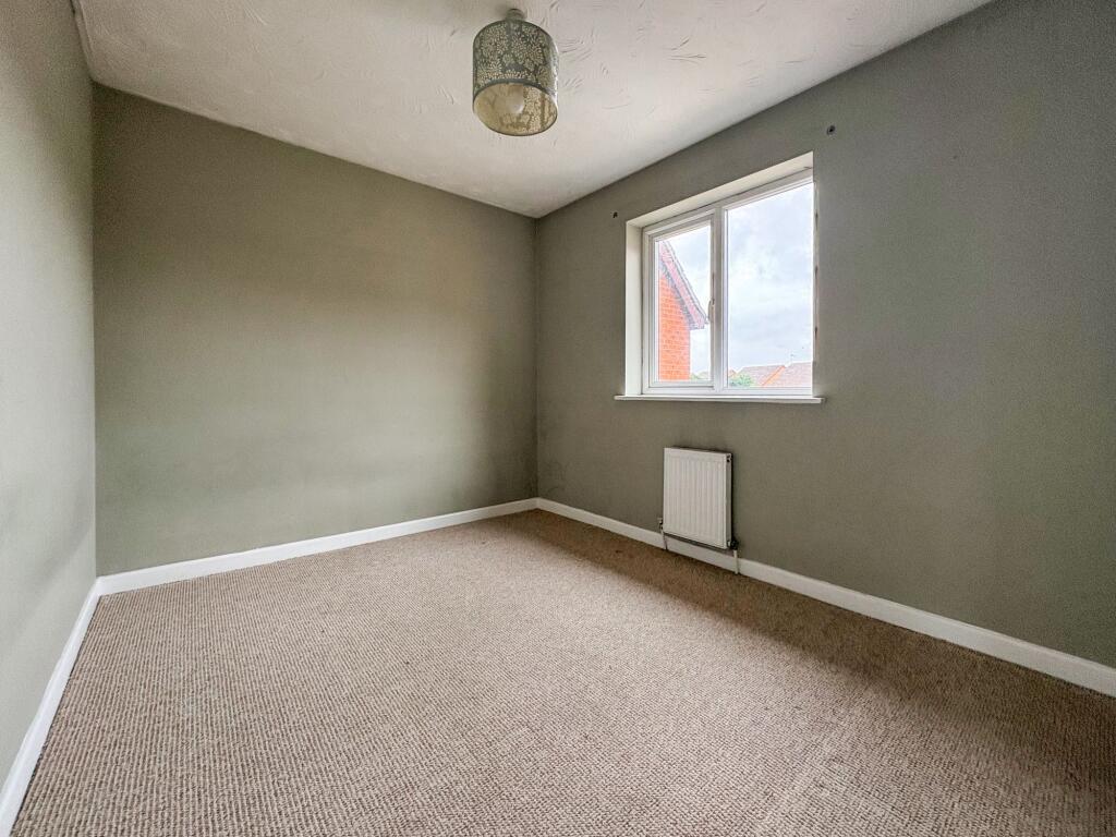 Viking Grove, Kempston, Bedford photo 5