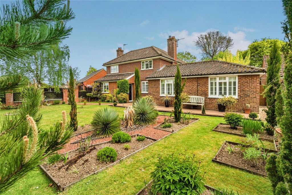 Main image of property: Stalham Road, Hoveton, Norwich, Norfolk, NR12