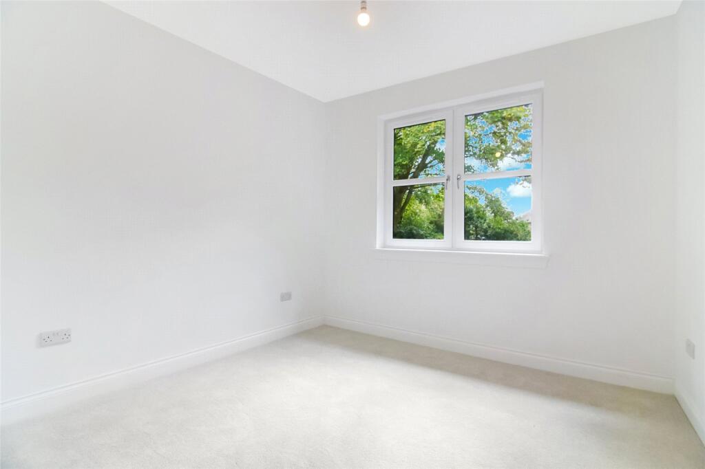 Apartment in Paisley - More
