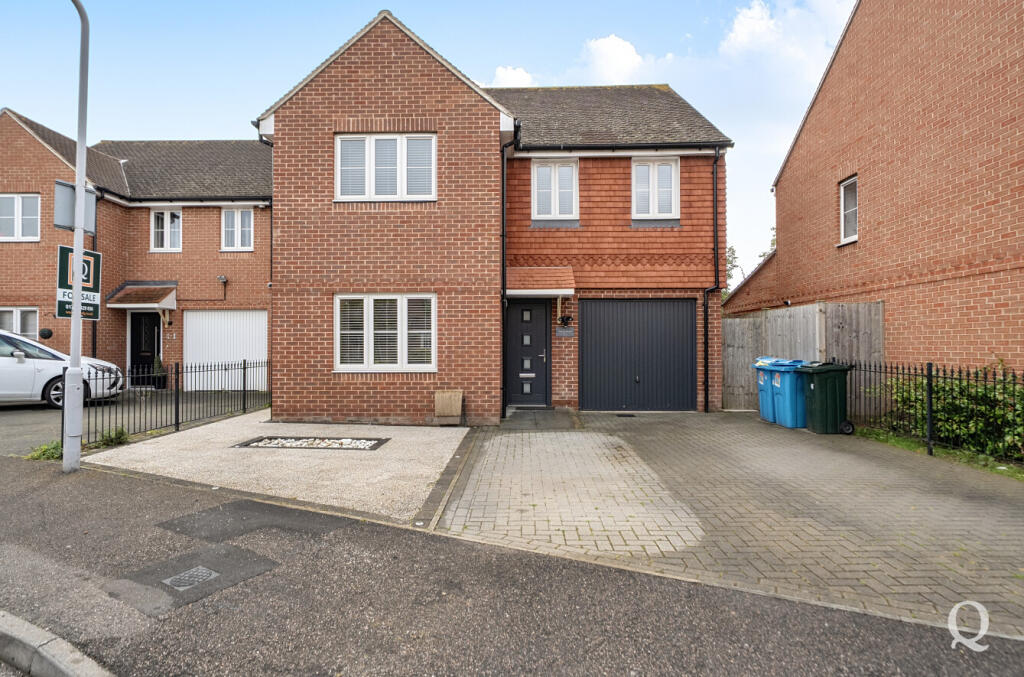 Main image of property: Wyvern Close, Milton Regis, Sittingbourne, Kent, ME10