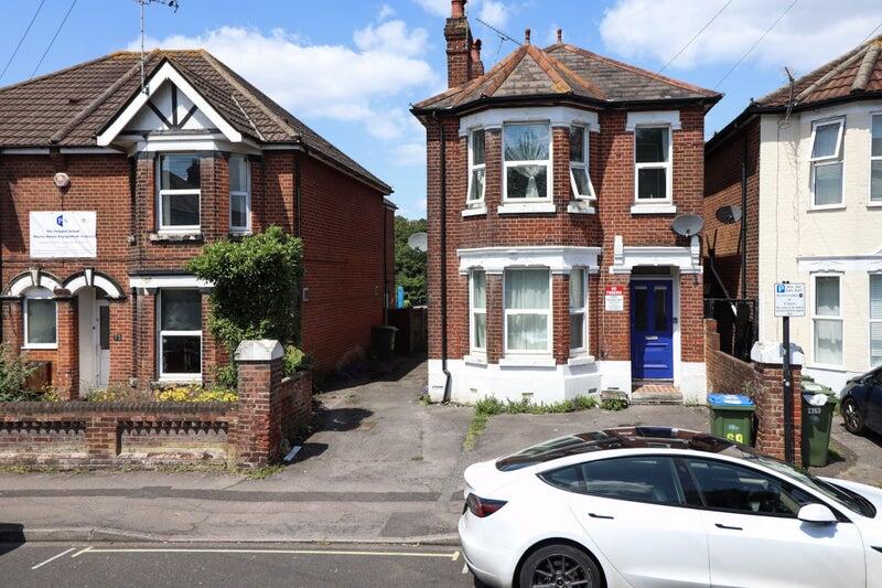 Main image of property: Morris Road,Southampton