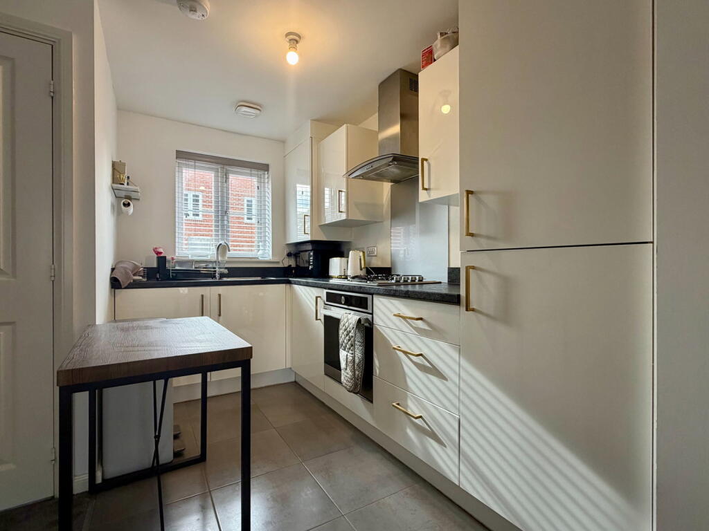 House in Northampton - View 3