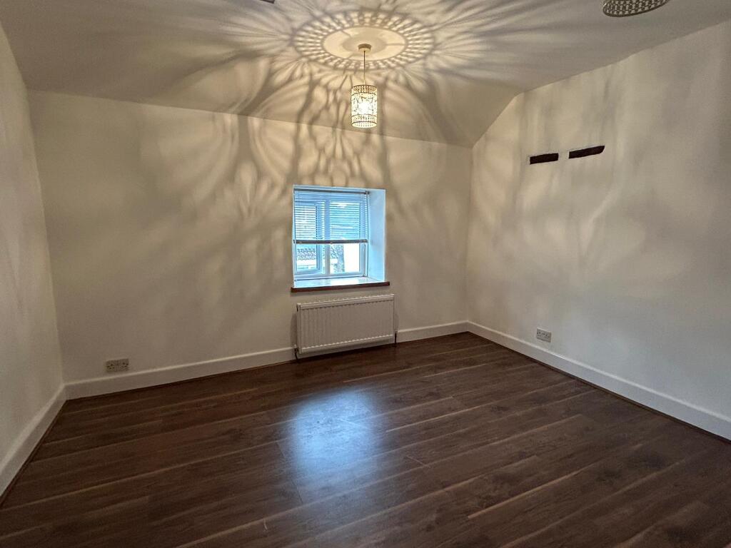 House in Dorchester - View 2