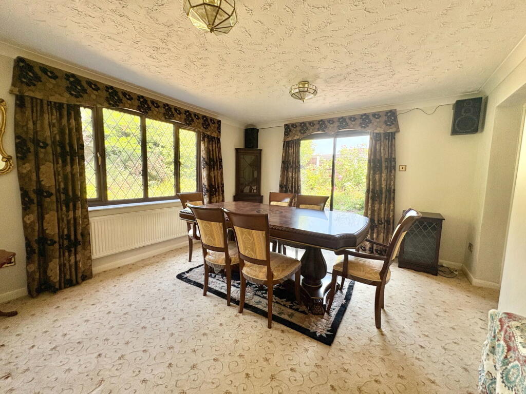House in Sutton Coldfield, Thimble End - View 4