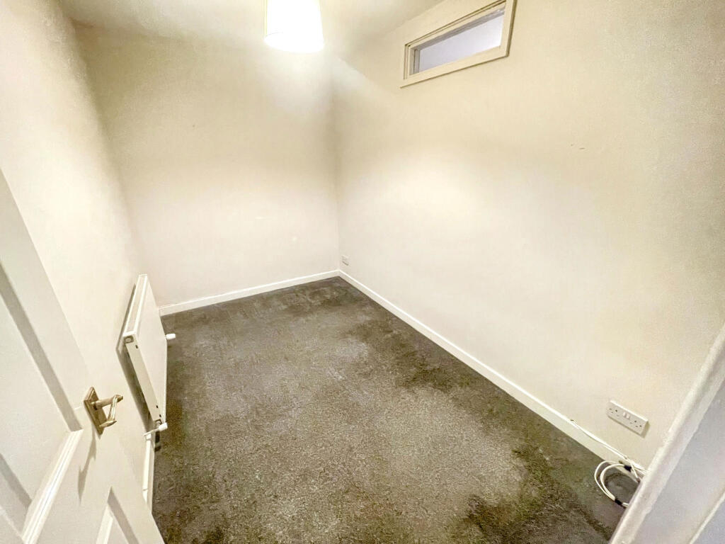 Apartment in South Tyneside, West Harton - View 4