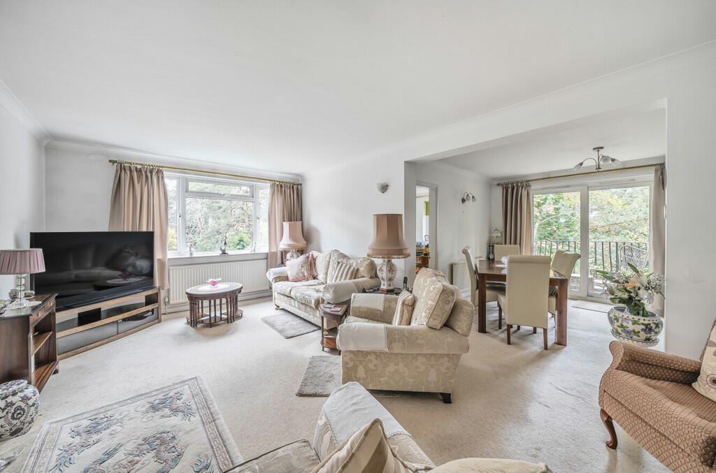 Main image of property: The Avenue, Poole, Dorset