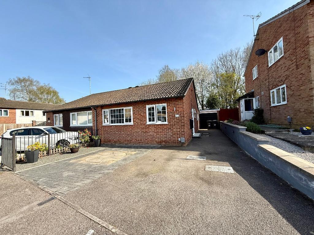 Main image of property: Celandine Drive, Barton Hills, Luton, Bedfordshire, LU3 4AG