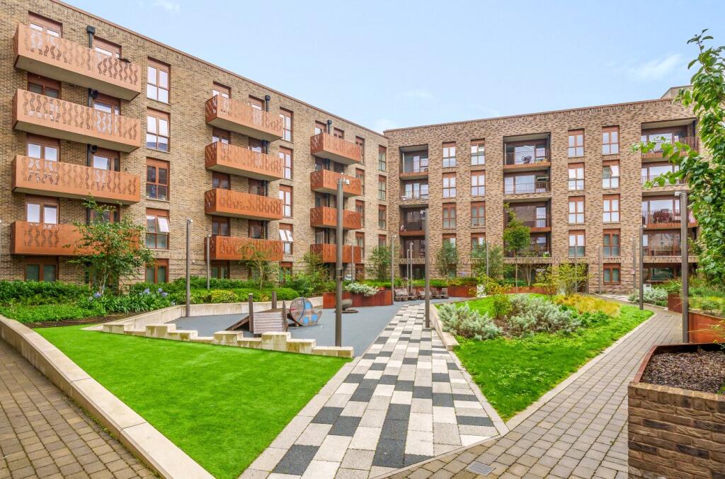 Main image of property: 6 Fresh Wharf Road, Barking, Essex, IG11