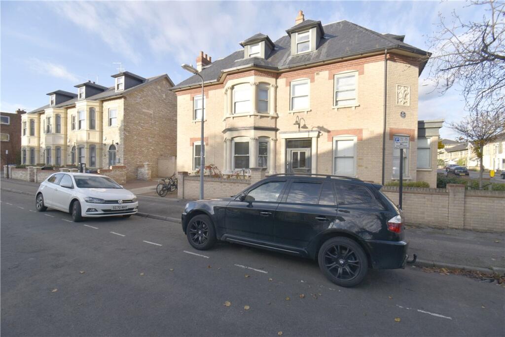 Main image of property: The Newton, 81 Humberstone Road, Cambridge, CB4