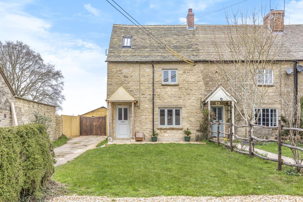 Main image of property: Park Road, North Leigh, OX29
