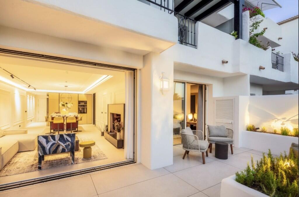 Main image of property: Golden Mile, Málaga, Andalusia