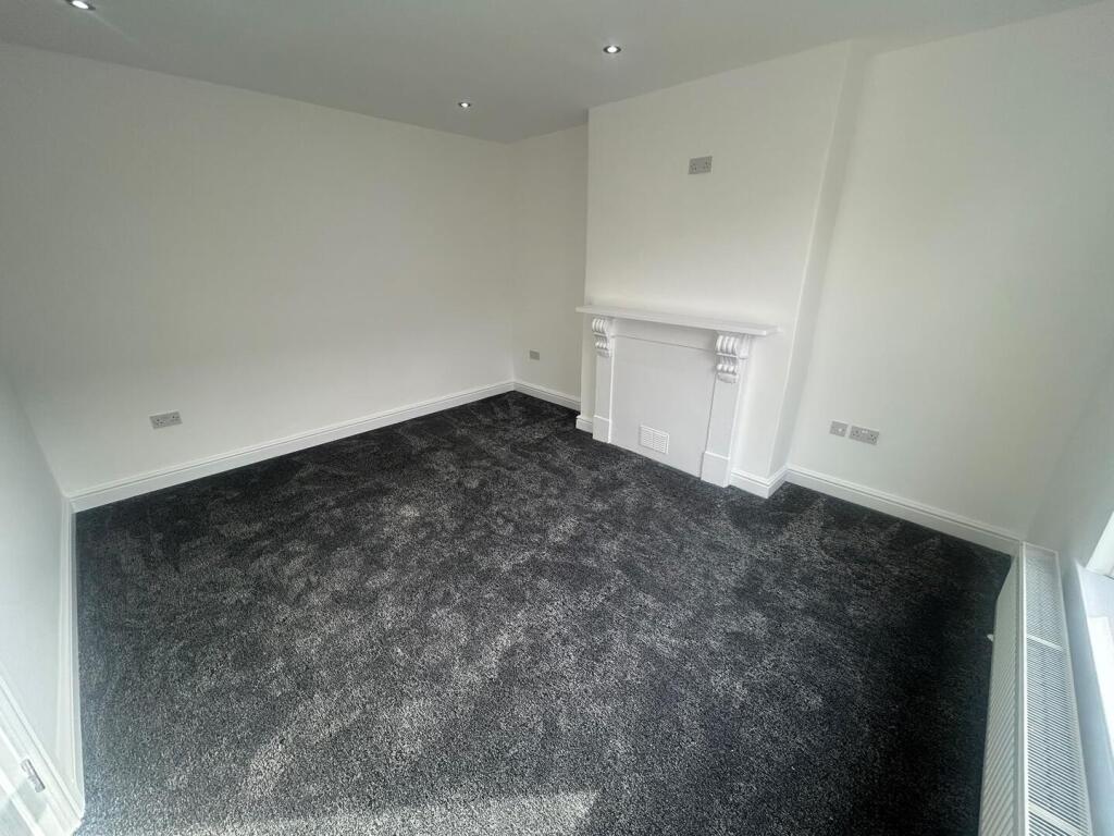 House in Dartford - View 4