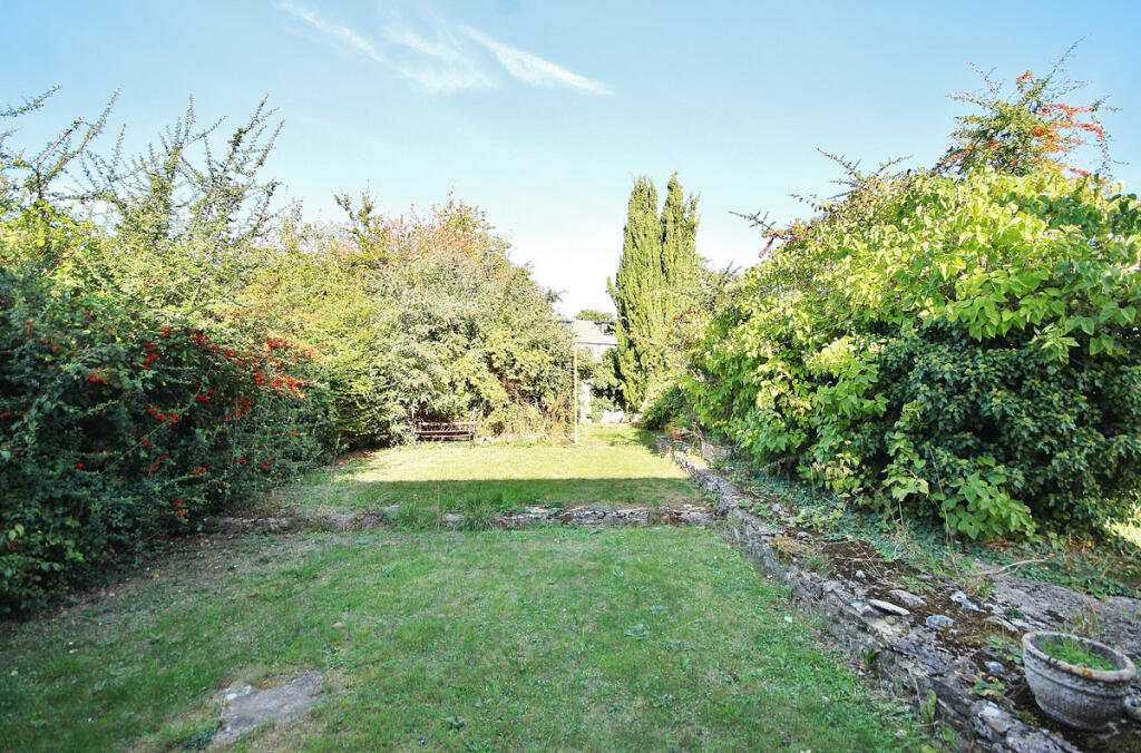 House in West Oxfordshire, Burwell, Witney - View 2