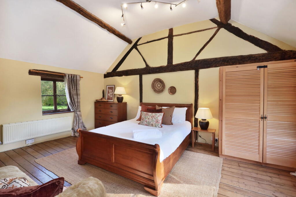 House in Bredenbury, Herefordshire - View 5