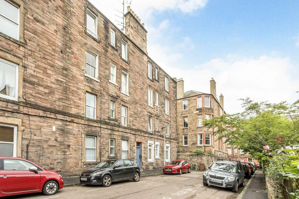 Main image of property: 27/4 Maryfield, Abbeyhill, Edinburgh, EH7 5AR
