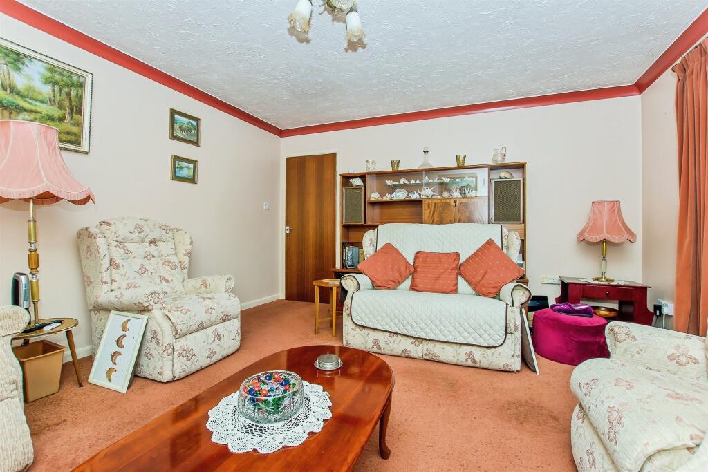Woodlands, Long Sutton, Spalding photo 3