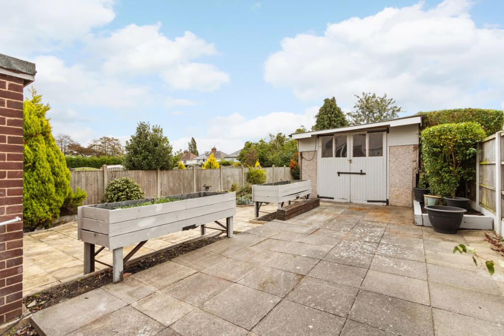 House in Doncaster - View 2