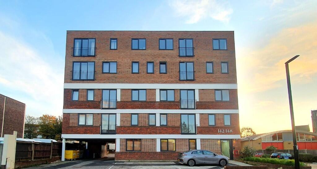 Main image of property: Main Road, Sidcup, Kent, DA14