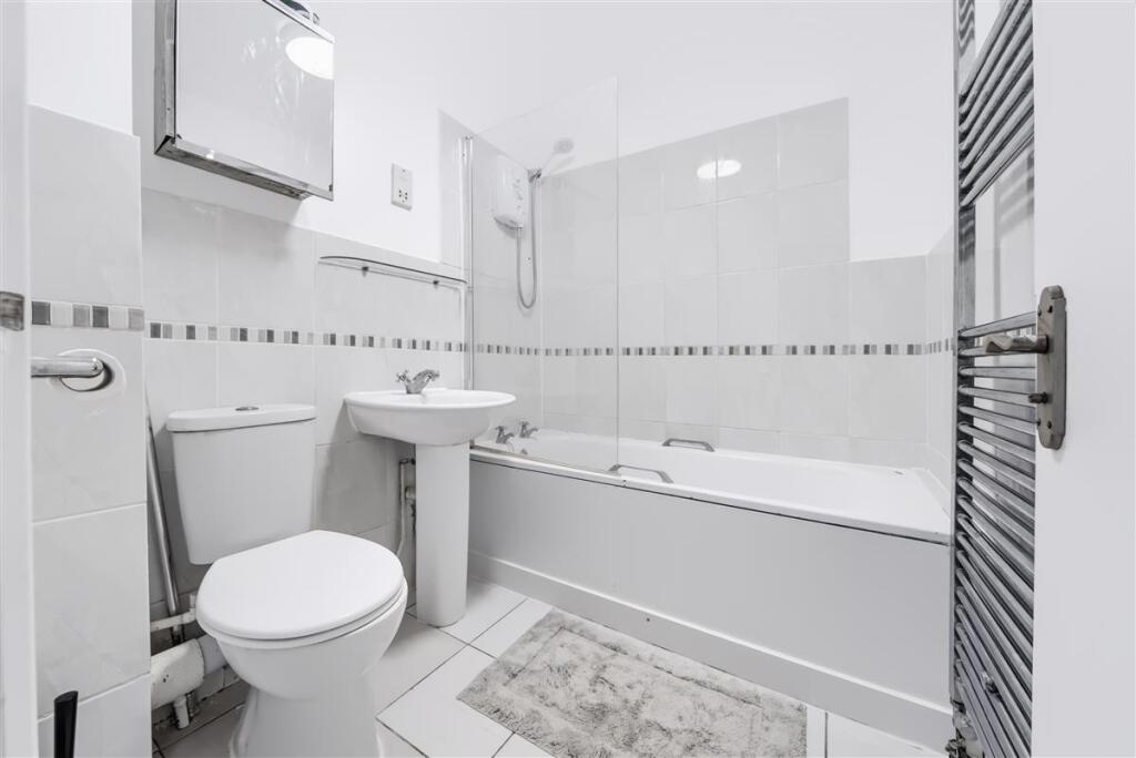 Apartment in London - View 2