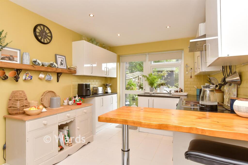 Apartment in Tonbridge and Malling, Aylesford - View 4