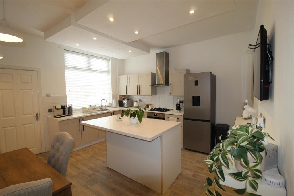 Station Road, Blackrod, Bolton - View 4