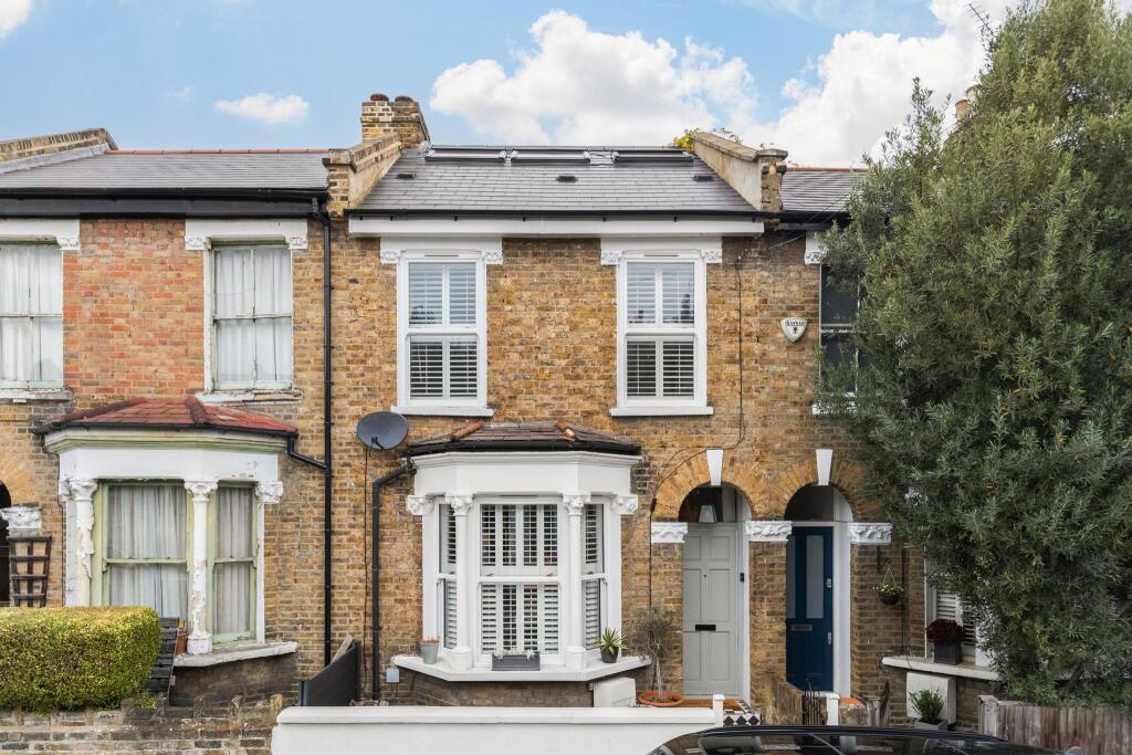 Main image of property: Landells Road, London, SE22
