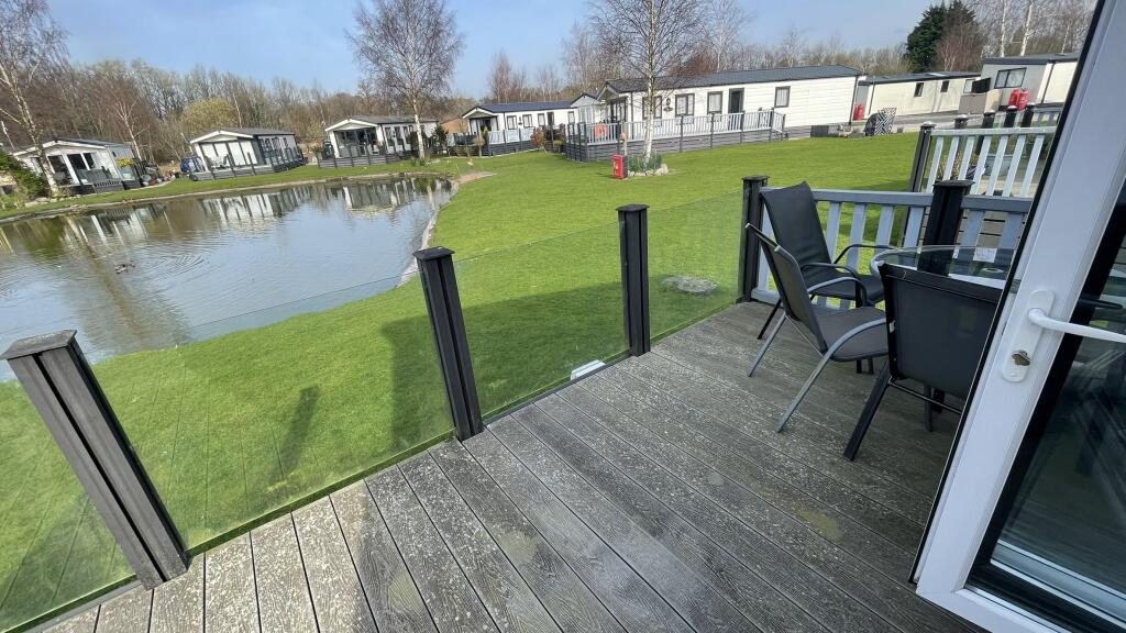 24 Yealand Conyers, South Lakeland Leisure Village, LA6 1BH photo 5