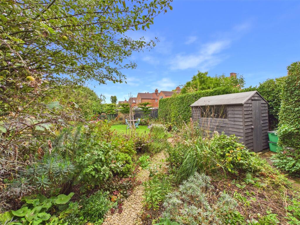 House in Cheltenham, Hatherley, St Mark's - View 4