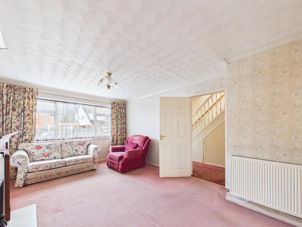 House in Gloucester - View 3