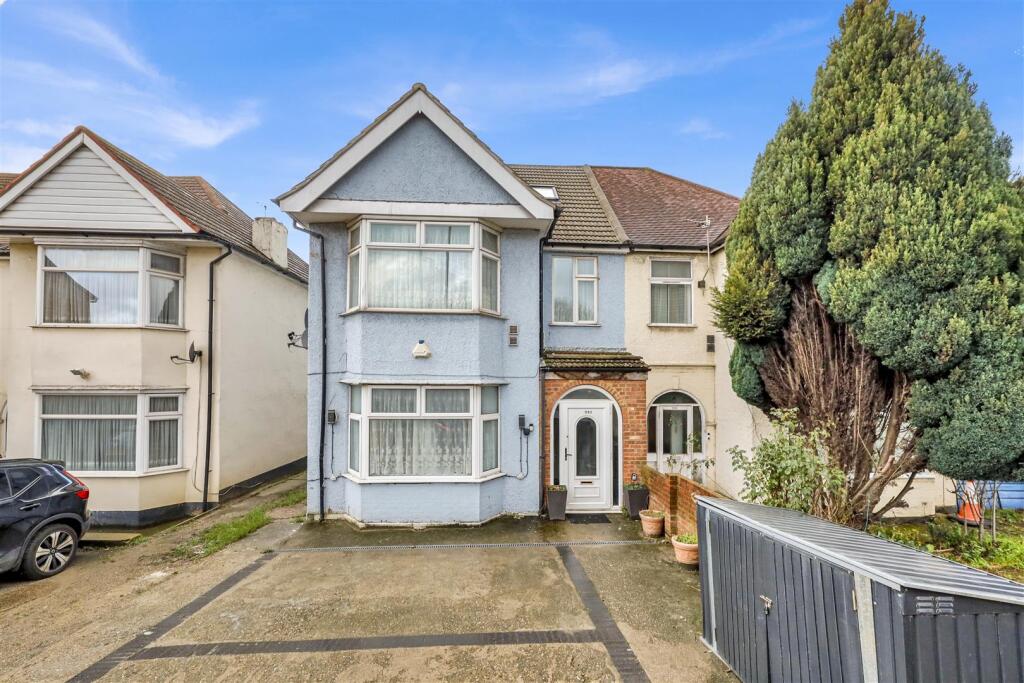 Main image of property: North Circular Road, London