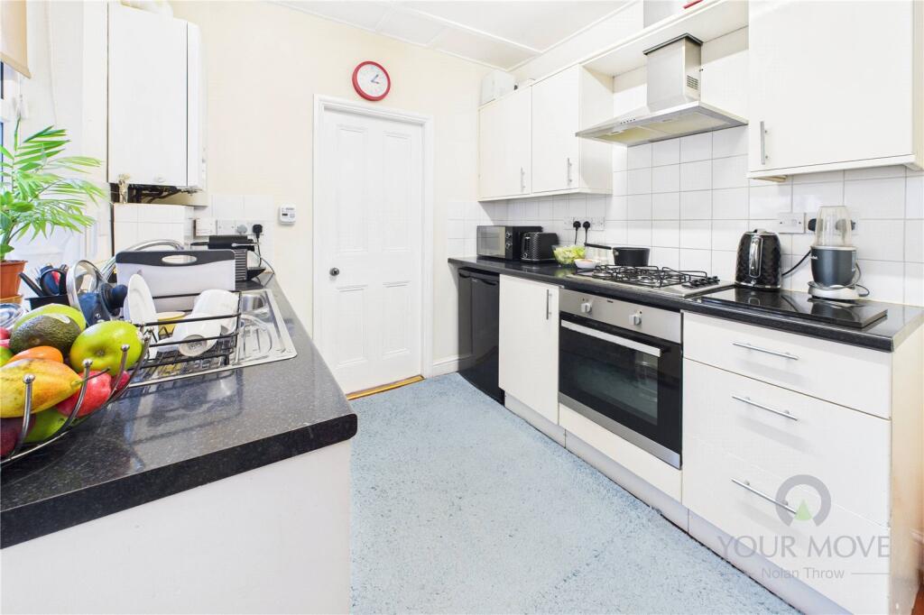 House in Kettering, Avondale - View 5