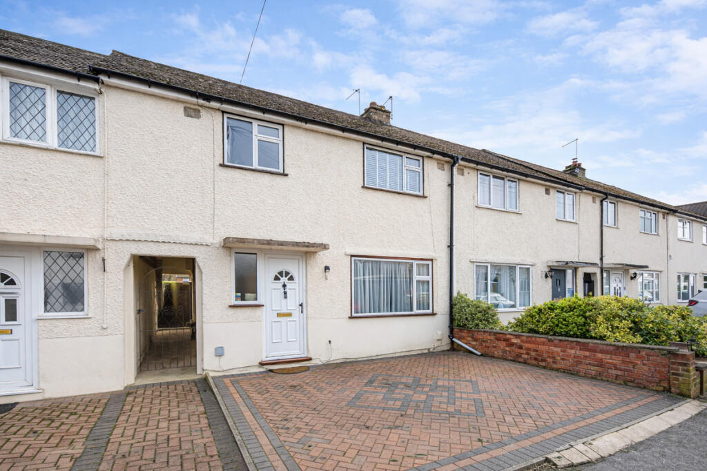 Main image of property: Kings Road, St. Albans, AL2 1