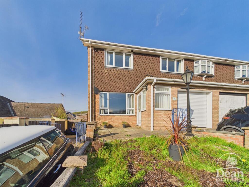 Main image of property: Parragate, Cinderford