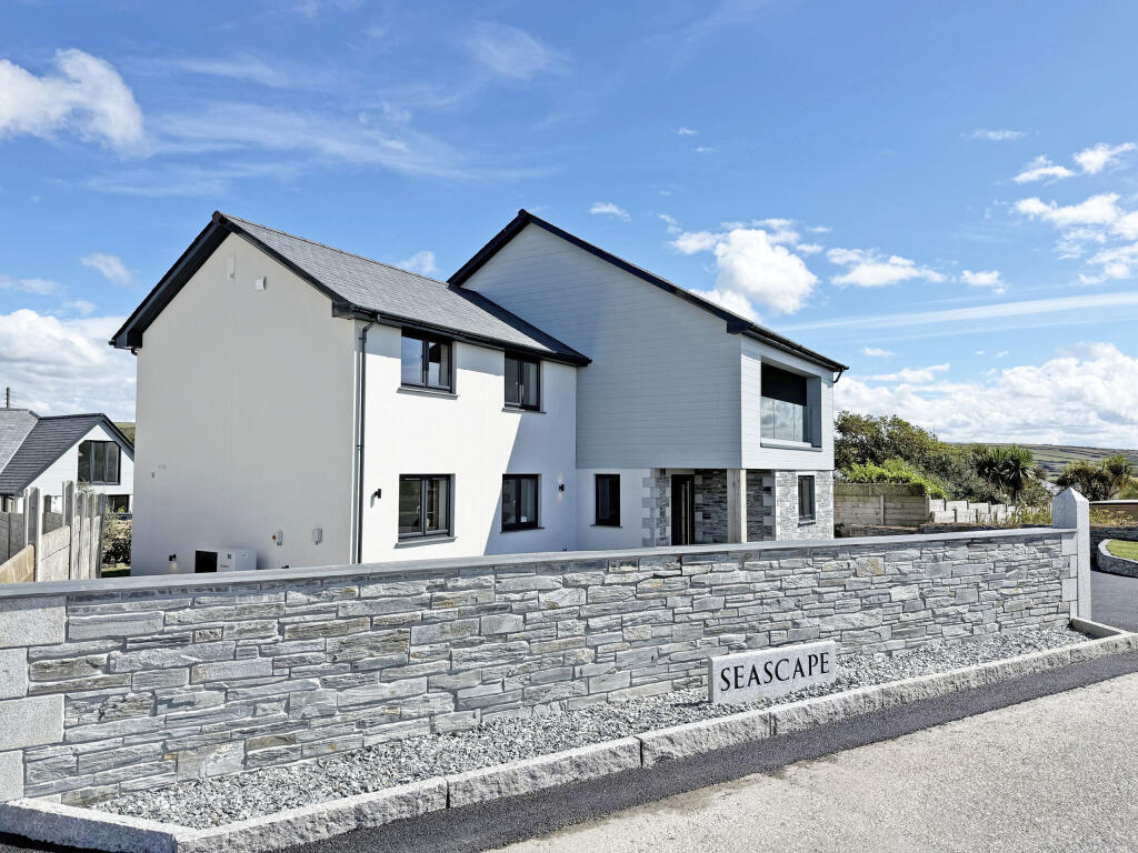 House in Tintagel, Tregatta - View 4