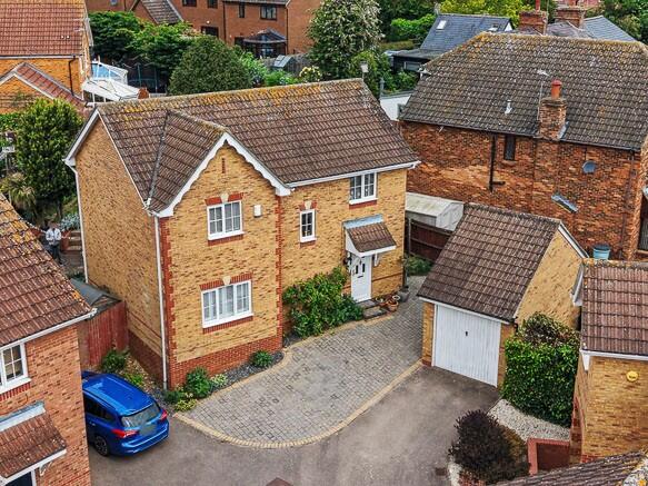 Main image of property: Harvest Lane, Stevenage, Hertfordshire, SG2
