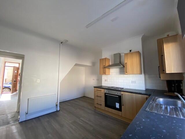 House in Burnley, Rose Hill - View 5