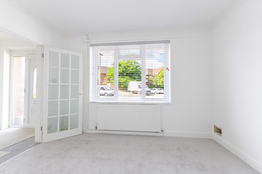 House in Watford, Hertfordshire - View 2