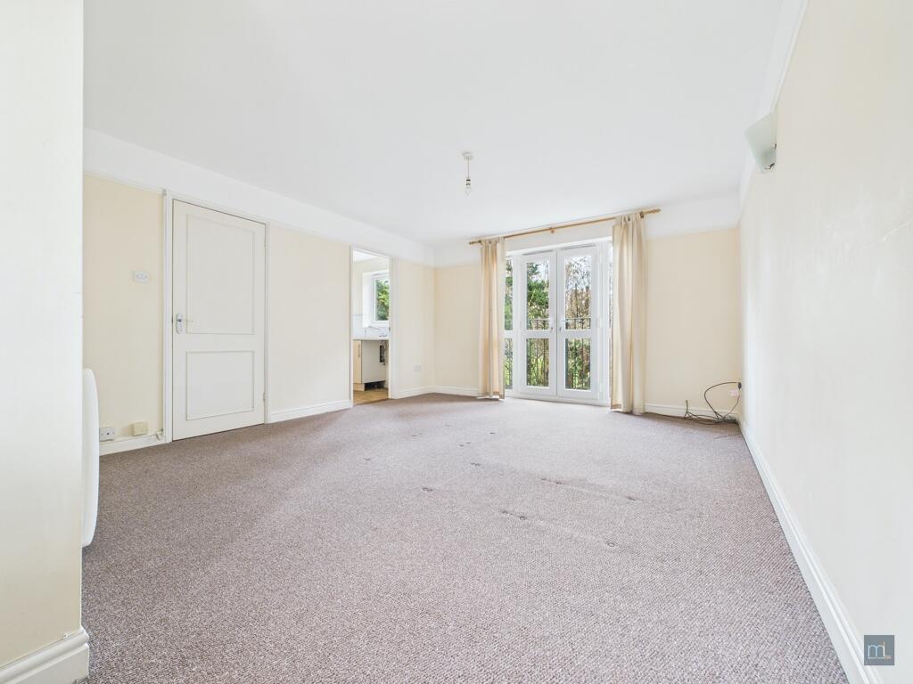 Gipping Place, Stowmarket, Suffolk, IP14 1JW photo 2