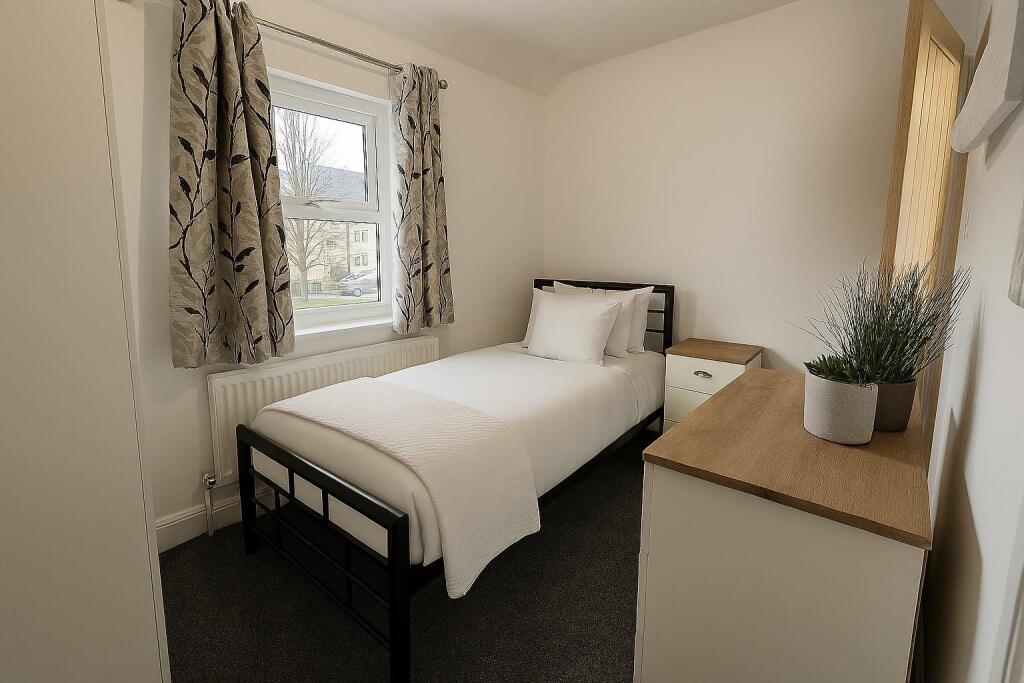 Main image of property: Room 5, 53 Canterbury Street, Cambridge