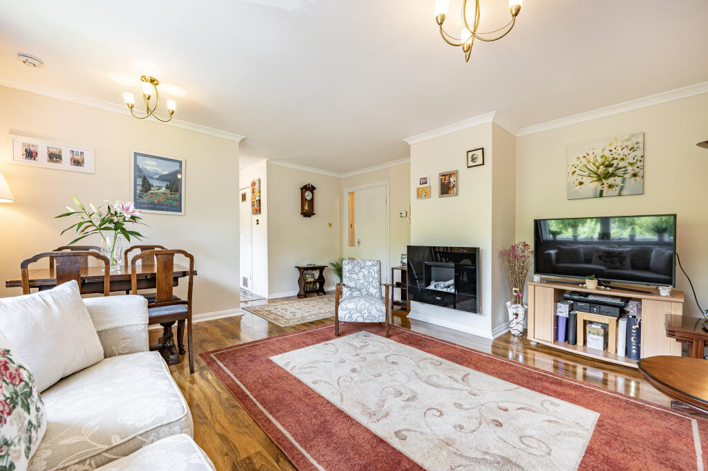 Apartment in Glasgow, South Mains, Milngavie - View 5