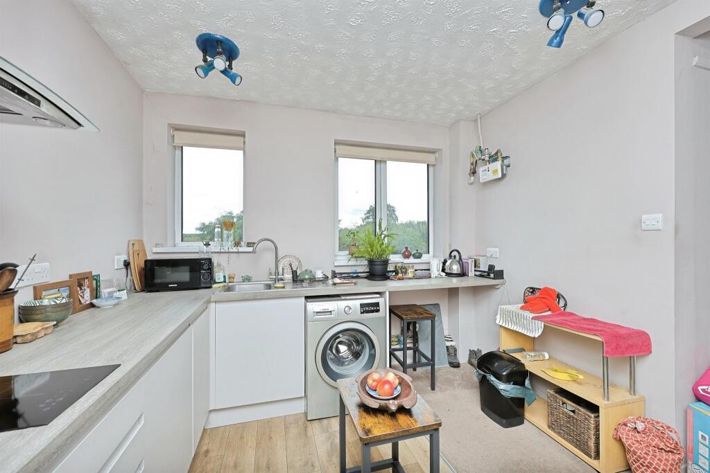 Apartment in Norwich - View 4
