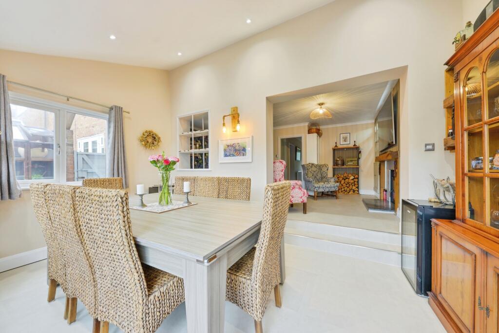 House in Hertford, Watton-at-Stone - View 3