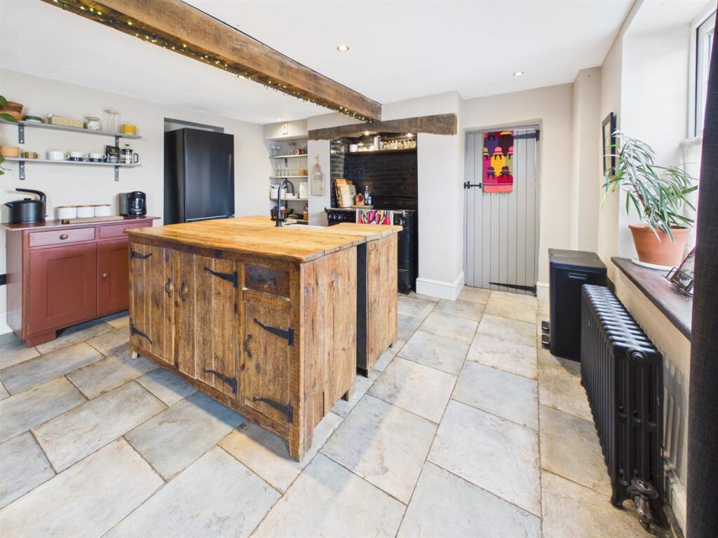 House in Peterborough - View 3