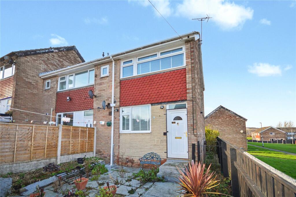 Main image of property: Heathcroft Bank, Leeds, West Yorkshire