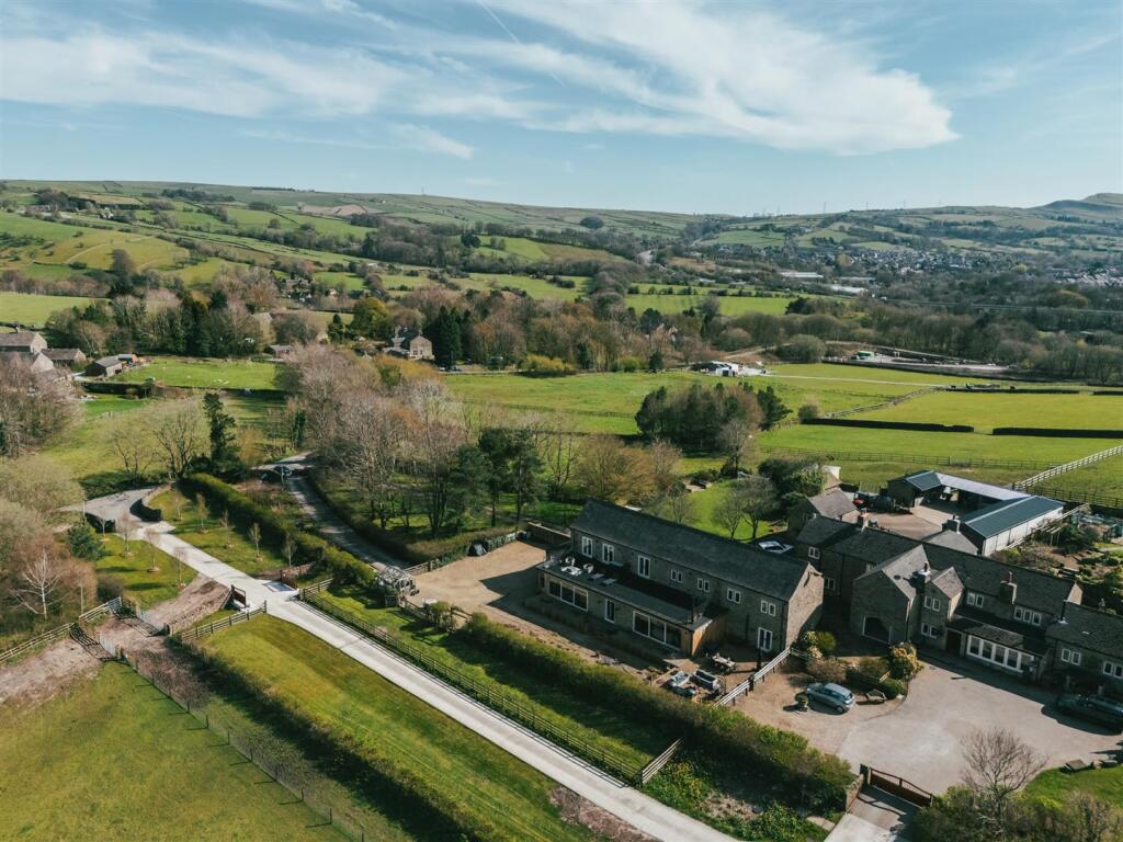 Main image of property: The Wash, Chapel-En-Le-Frith, High Peak