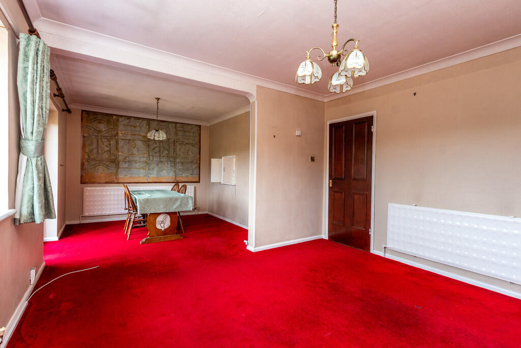 House in Higham Ferrers, North Northamptonshire - View 3
