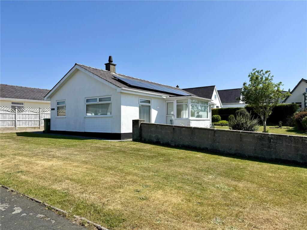 Main image of property: Cornwall Estate, Mynytho, Gwynedd, LL53
