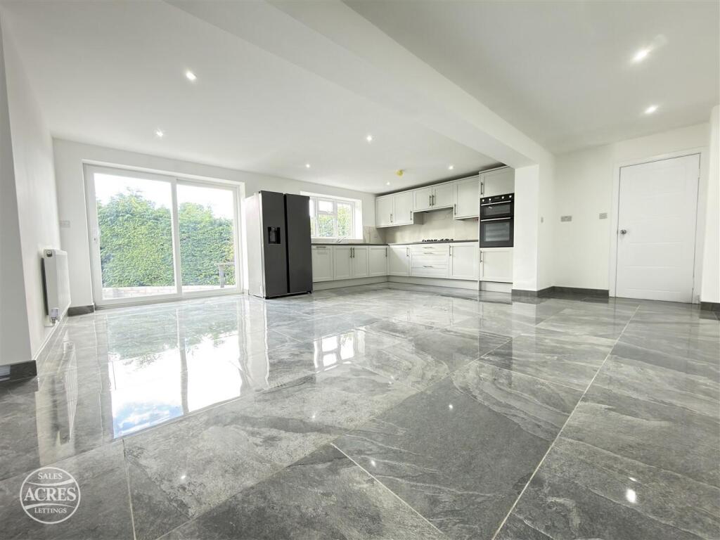 Arlen Drive, Great Barr, Birmingham photo 3