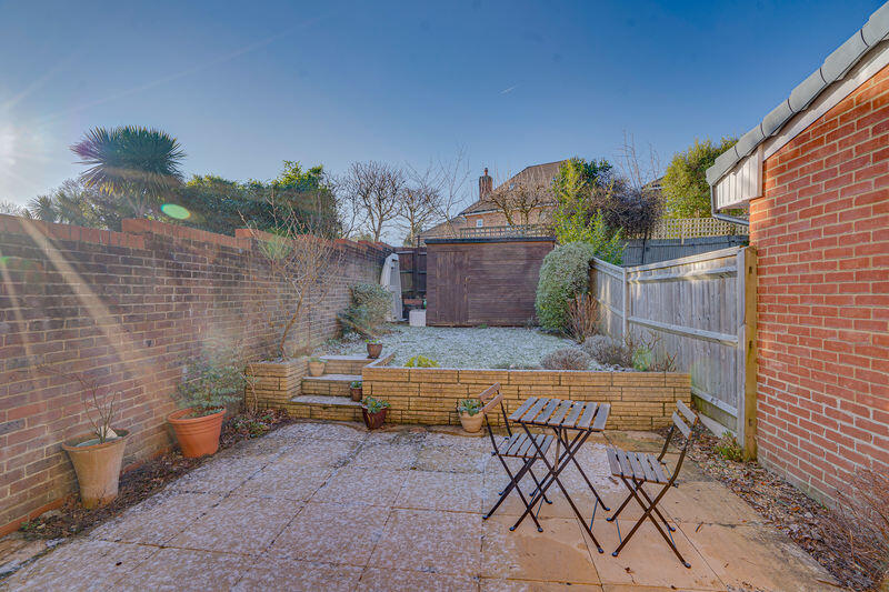 Yachtsman Close, Bursledon photo 4
